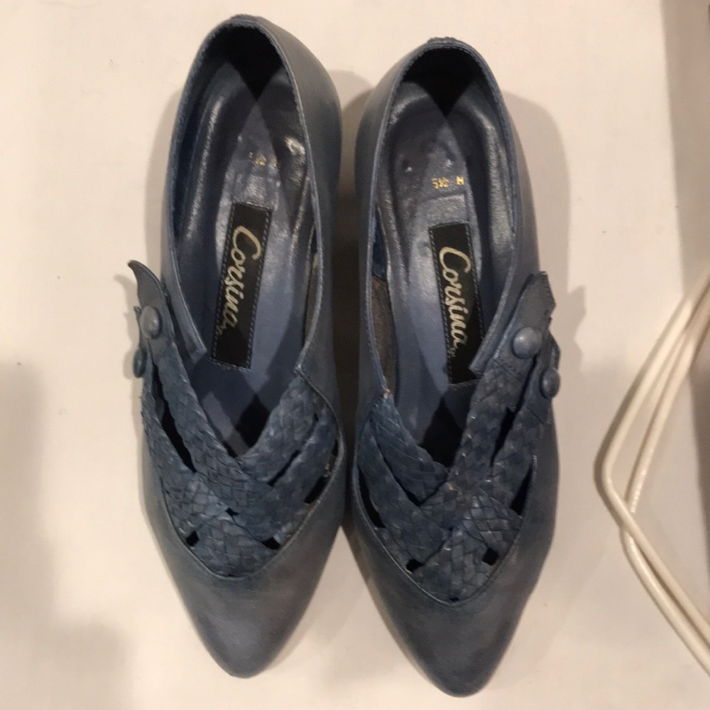 Cordons slip on shoe  vintage, grey blue , 1.5 inch heel tapered
